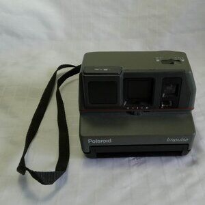 Polaroid Impulse 600 instant camera, gray - CAN BE REPAIRED